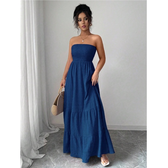 Strapless Maxi Dress Long Blue Shirred Top Flared - Picture 3 of 8